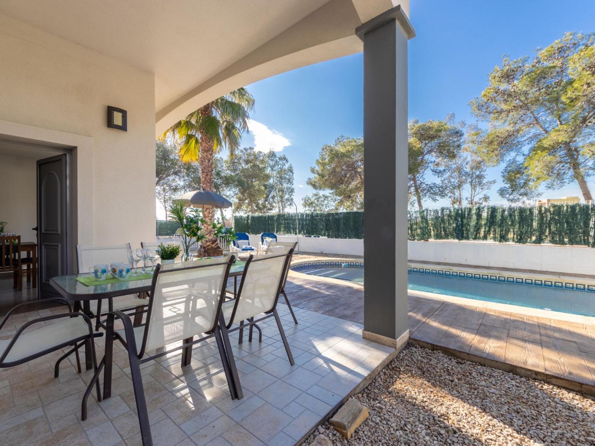Holiday home Gaviota 2 By Interhome